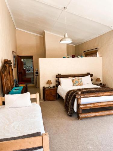 Esperanza Wood Room in Molen Drift