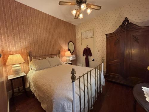 American River Inn - image 30
