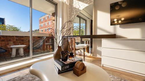 Luxury Apt- Balcony-Kensington- 24 7 security - image 39