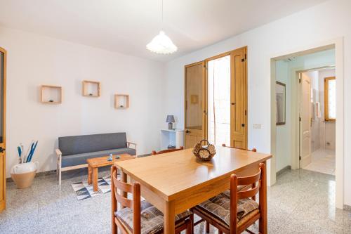 Lupino House – khách sạn tại Castro
