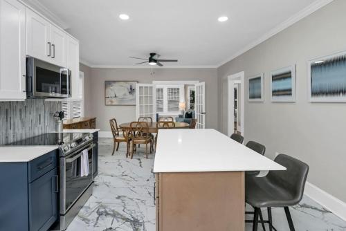 Kuchnia, River House - Sleeps 6 in Colonial Heights