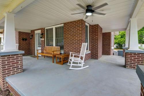 Widok, River House - Sleeps 6 in Colonial Heights