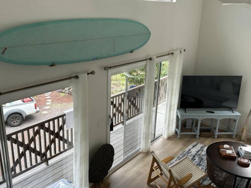 Surf Shack Grand Starfish 2 bedroom with kids loft in Ocean View (HI)