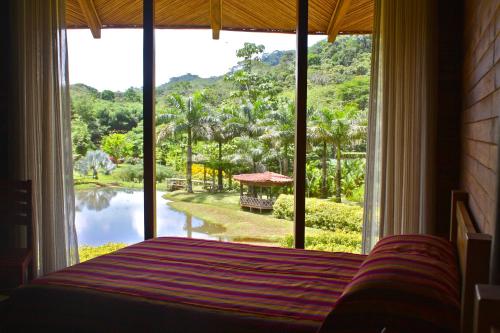 Macaw Lodge - Rainforest Costa Rica