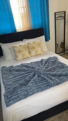 Burwood Breeze Retreat 5 mins to beach AC WiFi – khách sạn tại Corral Spring