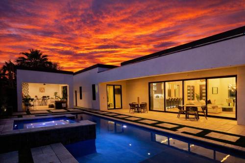 Havana - Walk To Old Town - Heated Pool & Spa - Arizona