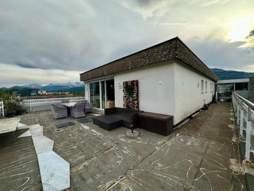 Výhled, Penthouse in Schaan in Schaan