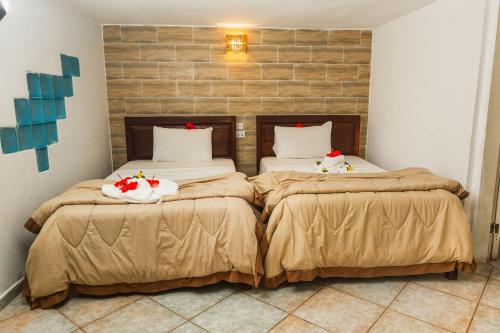 Tropic Garden Hotel in Bakau