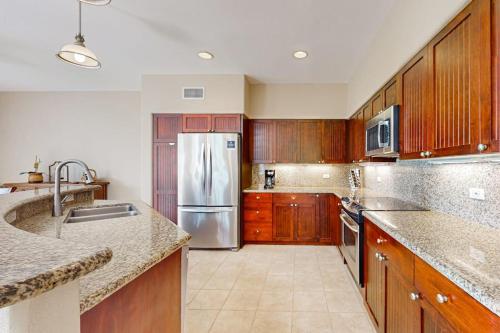 Waikoloa Fairway Villas #J6 - Tap to explore photos