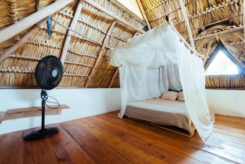 Tropic Popoyo, Beach Loft with Pool, Walk to Surf in El Limon