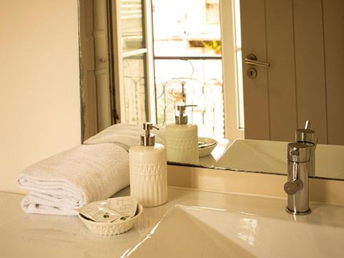 Inn Possible Lisbon Hostel, Лиссабон (фото 9)