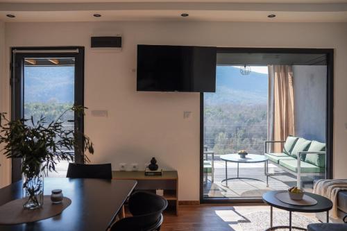 Casa Quadratica in Ružići
