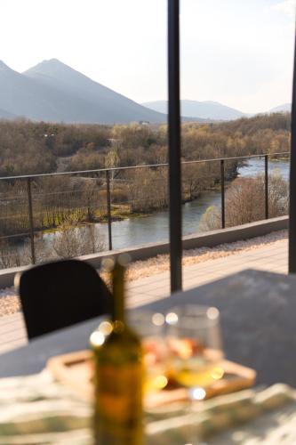 Casa Quadratica in Ružići