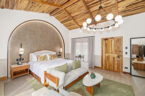 Suite, presidential, mountain view