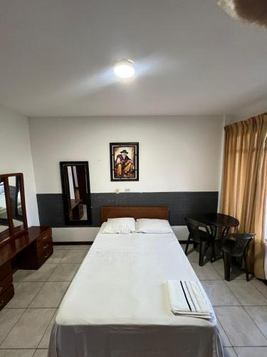 Ibiza Hostel Suites in ซานต้า ครุซ