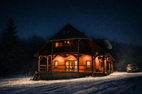 Everwood Lodge, Transylvania in Sub Cetate