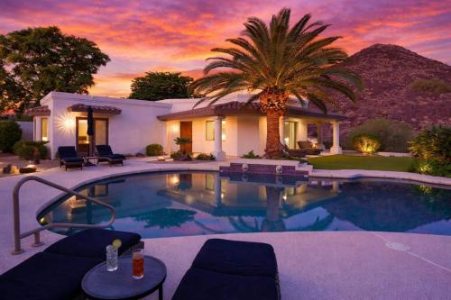 Luxury Mountain Estate-Pool-Spa-BBQ+Bar-Fire pit, Phoenix
