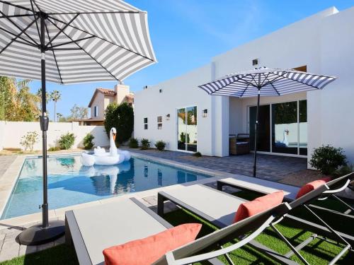 Monroe - Private Pool-Ping Pong- Stunning design, Phoenix