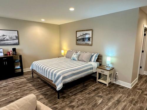 Harbor Hideaway Suite - River Rock Inn in Bellevū (IA)