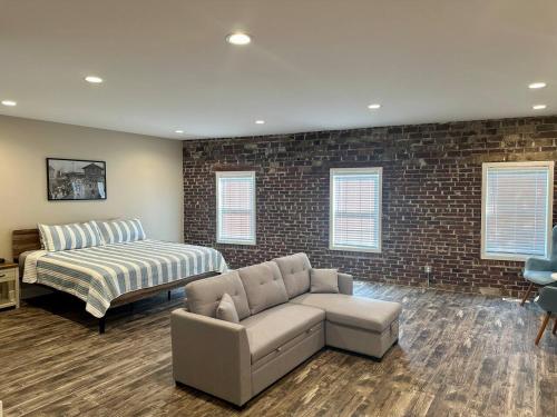 Mill View Suite - River Rock Inn in Bellevū (IA)