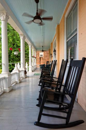 200 South Street Inn - Accommodation - Charlottesville