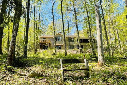 Exterior view, Damariscotta Lakefront 3BRplus in Jefferson (ME)