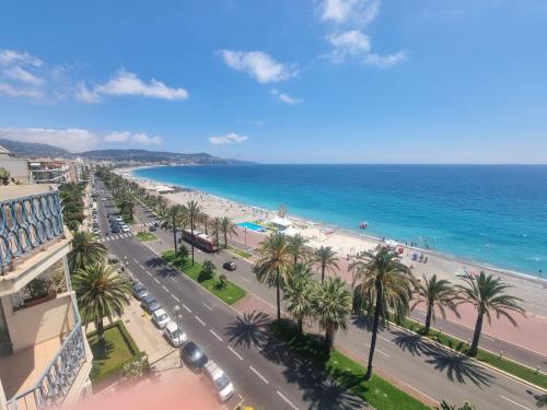Apartament with sea view, Nice