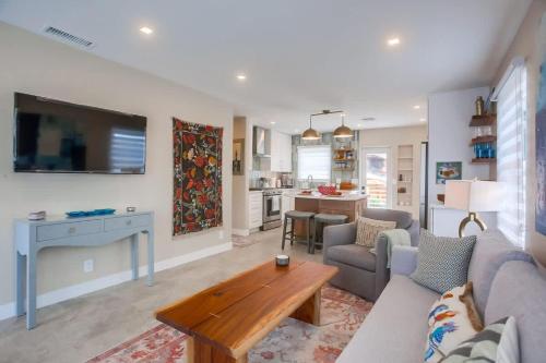 Windansea Retreat in San Diego, USA