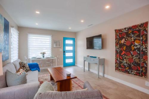 Windansea Retreat in San Diego, USA