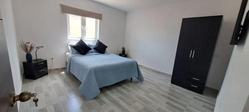Cama, New and Comfy 1km from Mangel Halto in Sabana Basora