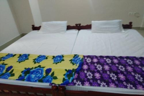 . SPOT ON Sana Tourist Home