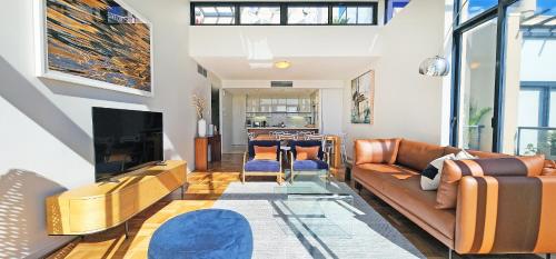 Penthouse with Private Terrace, Parking + 2 Pools, Sydney (foto 10)