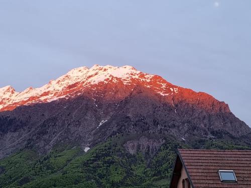 terrasse et jardin sur la montagne in Saint Firmin