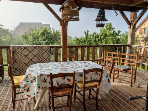 terrasse et jardin sur la montagne in Saint Firmin