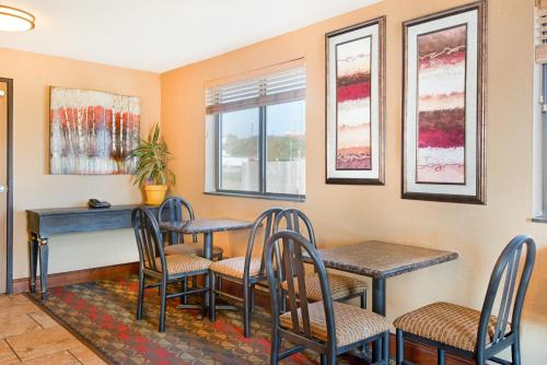 Super 8 By Wyndham Ripley in Ripley (WV)