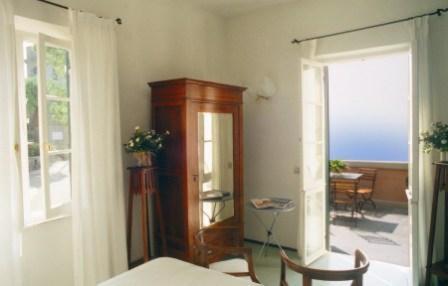 Double Room with Balcony and Sea View