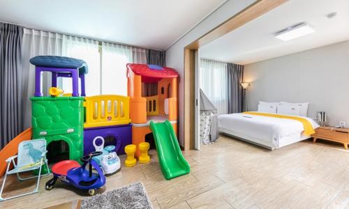 YAJA Hotel Tongyeong Ferry Terminal Branch in Hangnam-dong