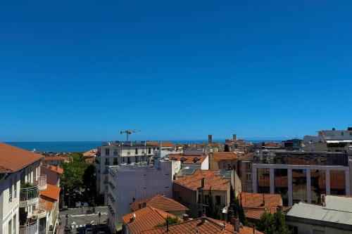 Antibes Top Floor - 4 People - Parking in Other