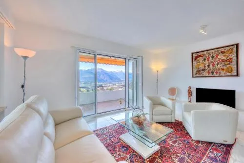 Casa Al Bosco With Pool - Happy Rentals in Aldesago, Schweiz