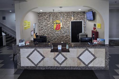 Super 8 by Wyndham Kansas City, Kansas City (photo 11)