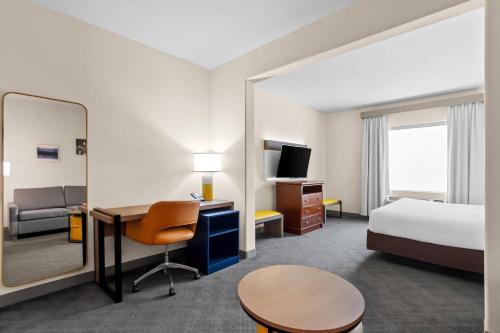 Comfort Suites San Antonio North - Stone Oak in San Antonio, USA