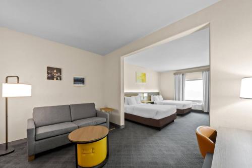 Comfort Suites San Antonio North - Stone Oak - image 43