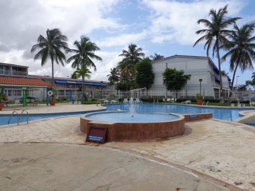 Kolam renang, Villas De Playa 2 in Dorado