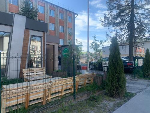 Комфортні номери у Рівному in Rovno