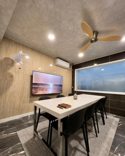 Billy Hostel