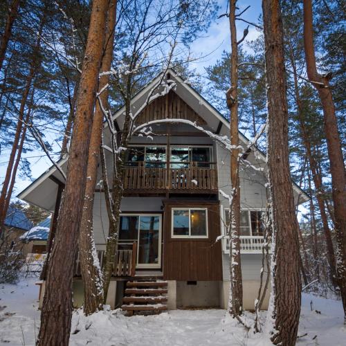 Two-Bedroom Chalet (Larch Peak Chalet) 828-192 Hokujo