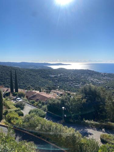 La Vigie des Sauvagières, Vue Mer, Piscine