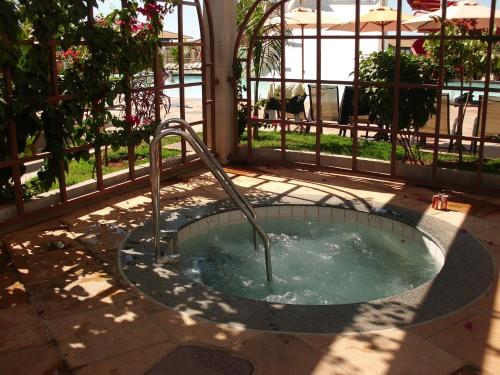 Kolam renang, Lacqua Diroma Apartment in Caldas Novas