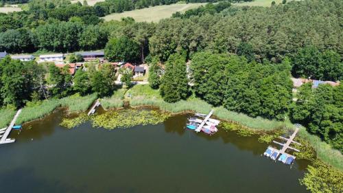 Pohled zvenku, Waterkieker Jabel - Ferienhaus mit Sauna & Steg in Jabel