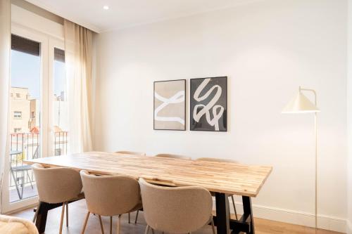 Facilities, The Alcala Design en Madrid in Lista